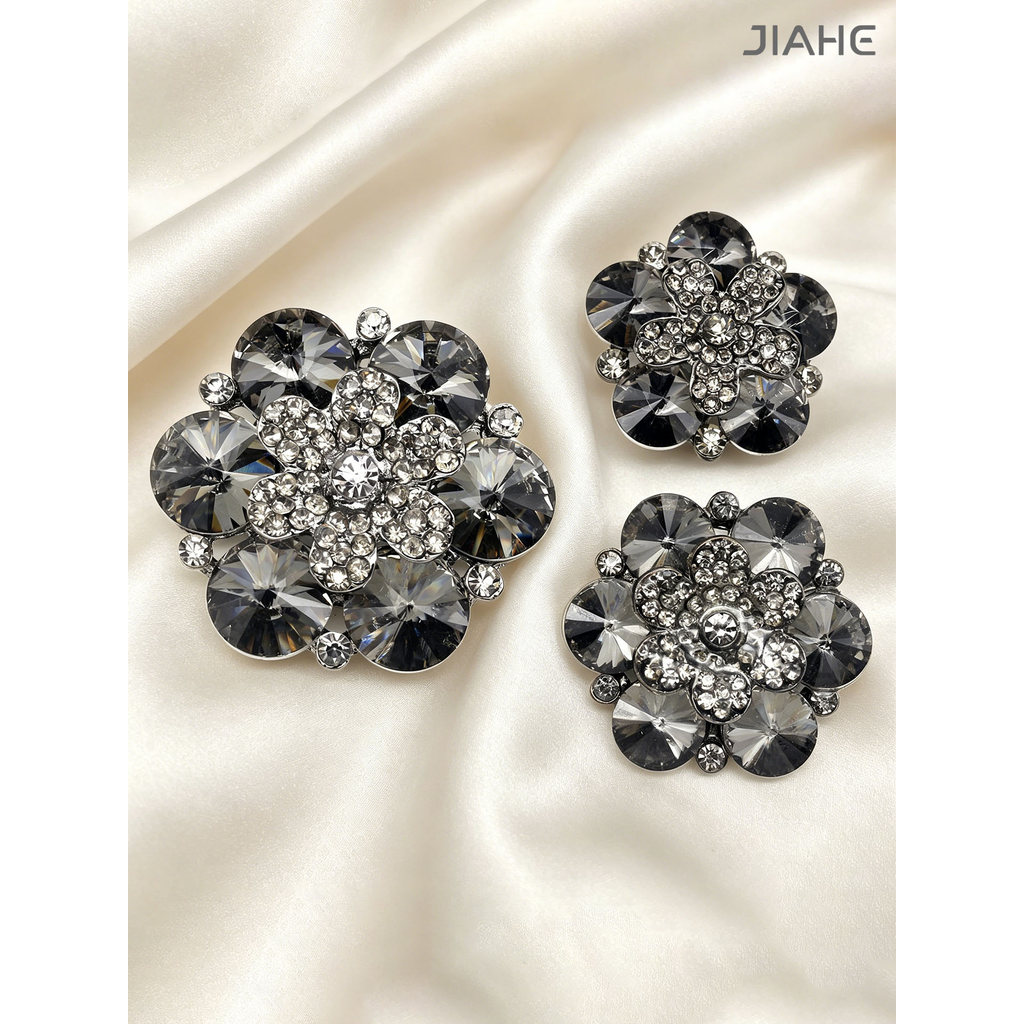 Mink Fur Woolen Coat ปุ่มโลหะ Rhinestone ปุ่ม Mink ปุ่มคอ Cufflinks ตกแต่ง Windbreaker Sw