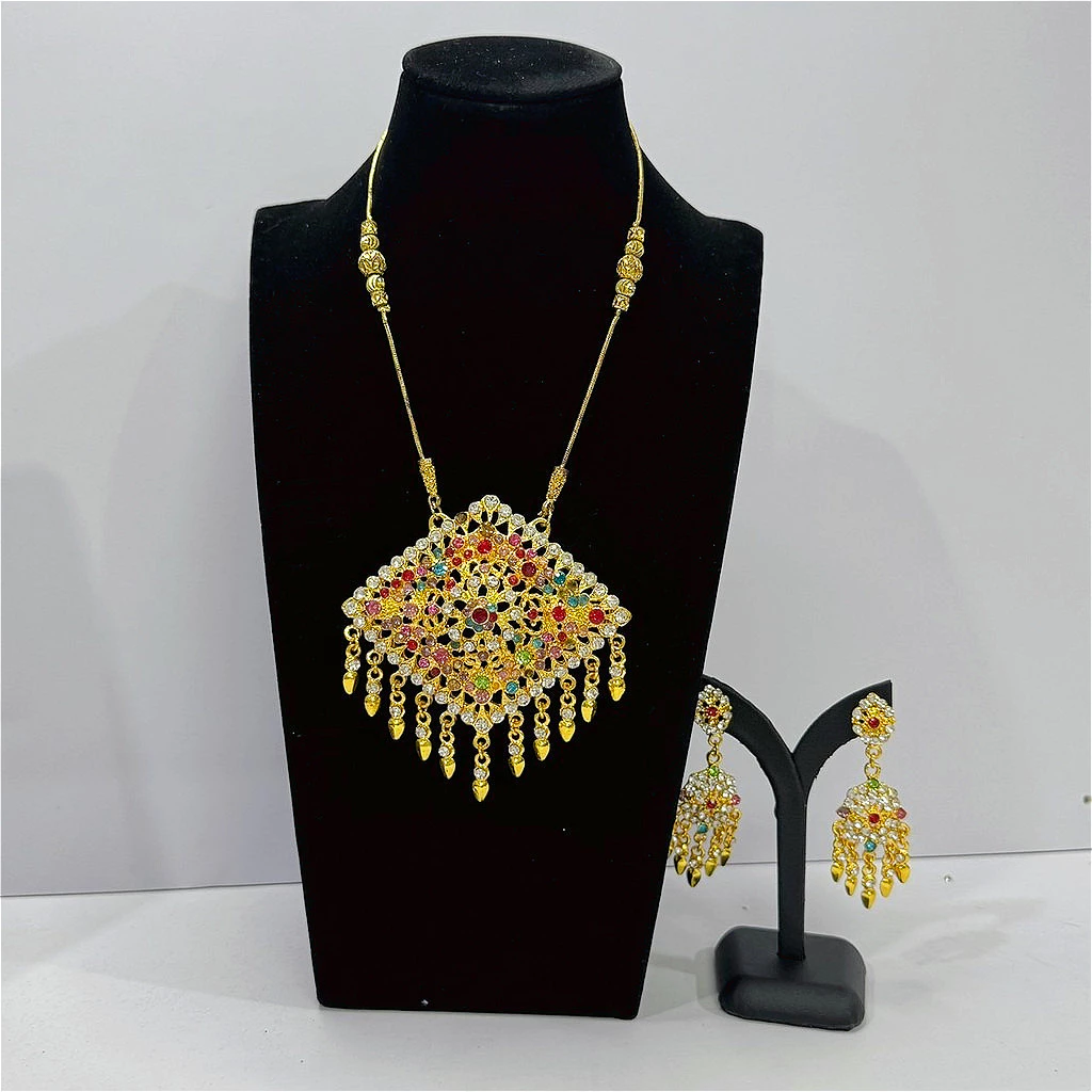 ใส่ Thai jewelry set dance show wedding bride dress earring clip diamond silver gold necklace sets