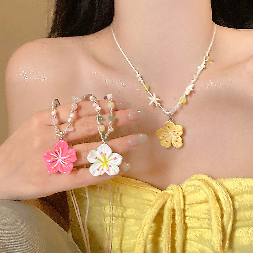 สร้อยคอดอกไม้และปลาดาว สไตล์เกาหลี มีลูกปัดสีสันสดใส เหมาะเป็นของขวัญนักเรียนหรือใช้วันหยุด