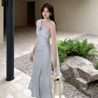 mimi-เดรสสายเดี่ยวยาวสำหรับผู้หญิง ดีไซน์สายริบบิ้นพลิ้วไหว เซ็กซี่ แฟชั่นและสง่างาม มันช่วยเน้นสัดส่วนของร่างกาย#99436