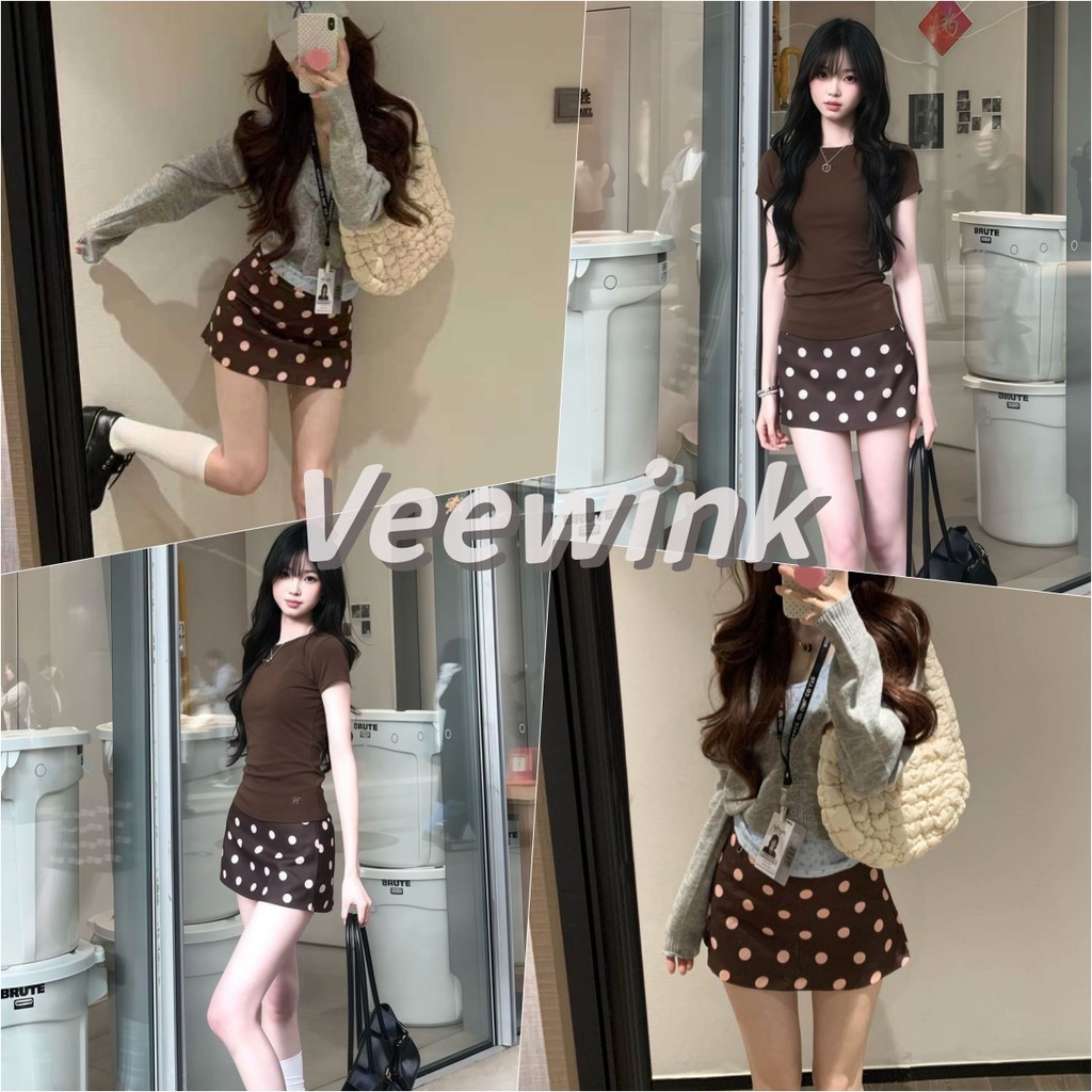 Veewink เซ็ท2ชิ้น เสื้อยืดคอกลมแขนสั้น เกาหลีวินเทจ กระโปรงสั้นลายจุดเอวสูง ใส่แล้วเรียว ดูดี
