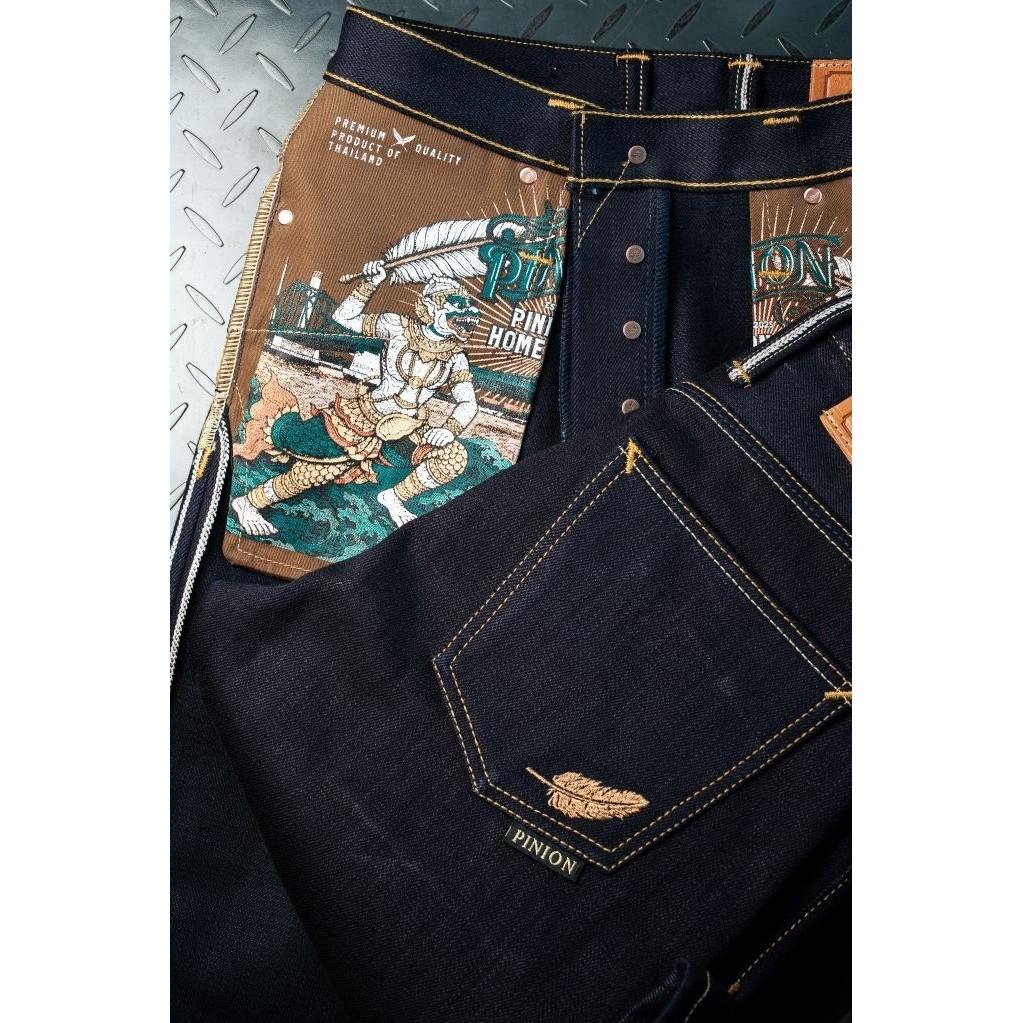 "Pinion มัจฉานุ" (MACCHANU) 22oz Indigo x Black กางเกงยีนส์ผ้าหนักที่ไม่ได้มีแค่ความดุ แต่คือ "ที่สุด" ของงาน Art
