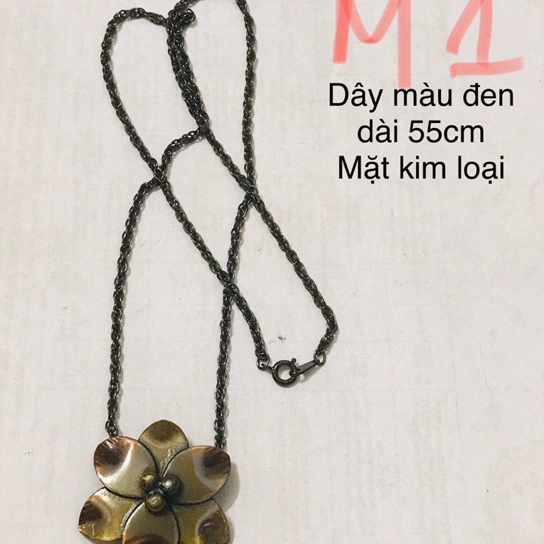 เครื่องประดับวันเกิด. สร้อยคอสําหรับผู้ชายและผู้หญิงใน MONY รุ่น TB1