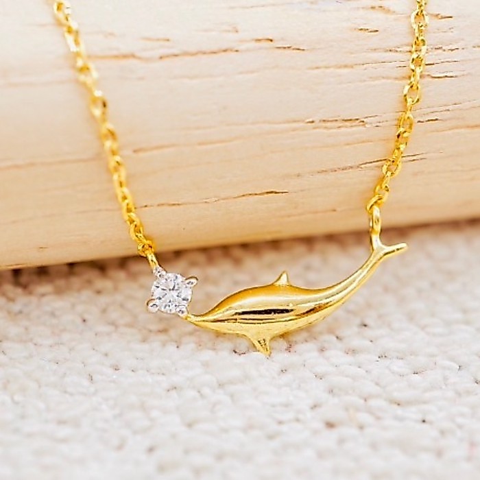 [PCPY JEWELRY] สร้อยคอพร้อมจี้เพชรปลาโลมา  ทองคำแท้9K (ทอง37.5%) เพชรแท้น้ำ100 เบลเยี่ยมคัต [9KPN19