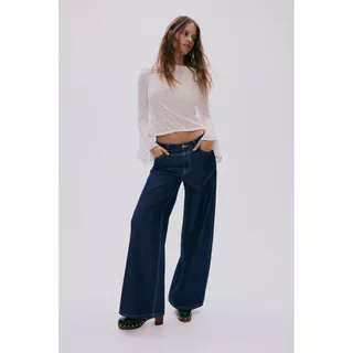 H&M(เอชแอนด์เอ็ม) กางเกงยีนส์เอวปกติทรงกว้าง Women Wide Regular Waist Jeans 1308273_1