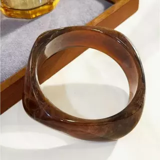 bracelet กำไล รูปทรงไม่สม่ำเสมอ เรซิน สีอำพัน กำไลแบบเปิด มีหลายแบบให้เลือก ส่งไวจากไทย