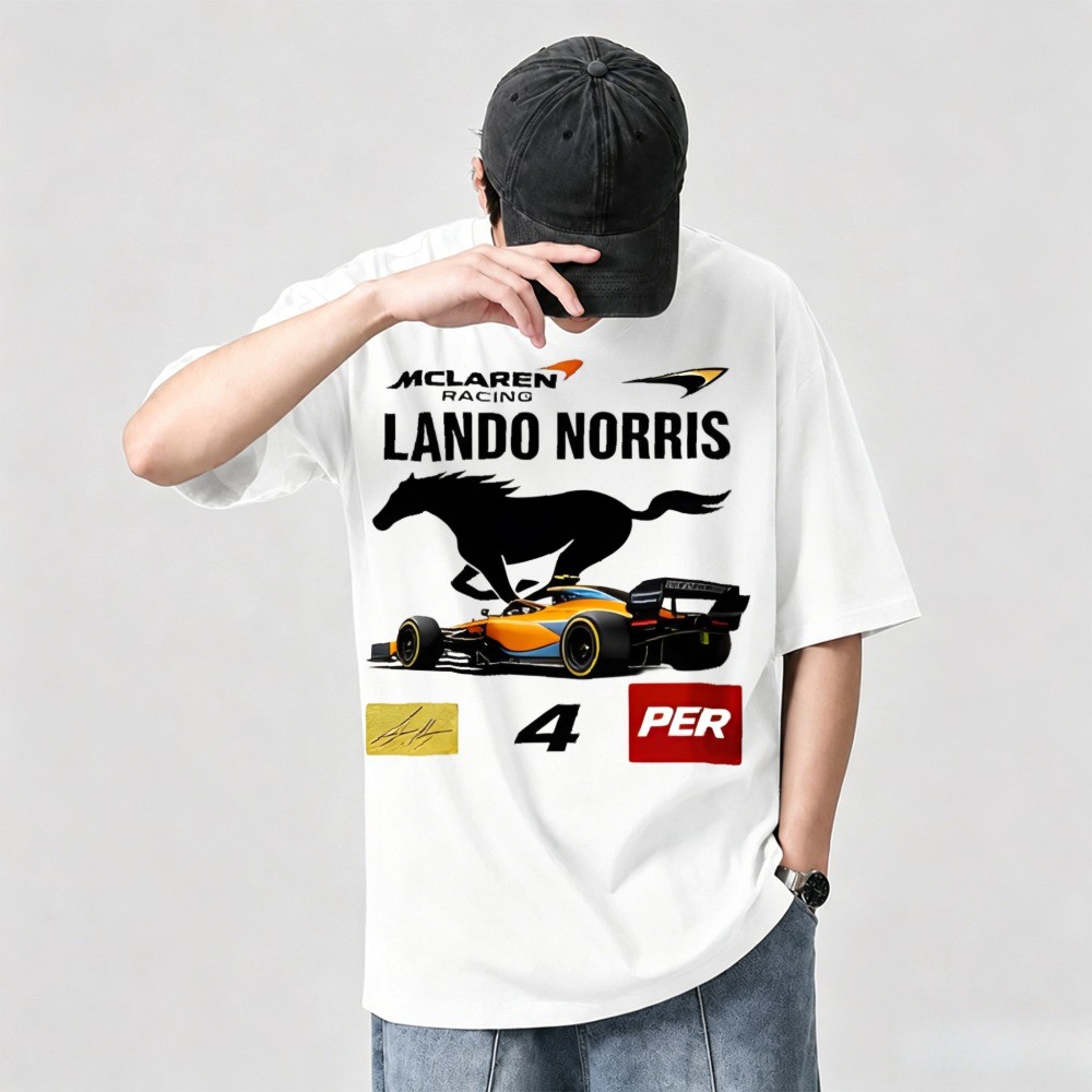 CODLando Norris McLaren Racing Horse And F1 Car Print | สต็อกพร้อม | เสื้อยืดพิมพ์ลาย | ผ้าฝ้าย 100% | โอเวอร์ไซส์โอเวอร์ไซส์ | เสื้อยืด เสื้อยืด
