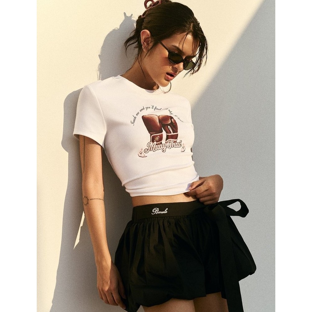 [Pomelo] เสื้อยืดพิมพ์ลายถุงมือมวยไทย / Muay Thai Graphic Tee