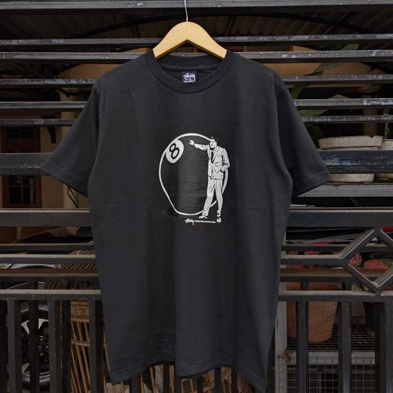 เสื้อยืด Stsy 8 Ball Man สีดํา