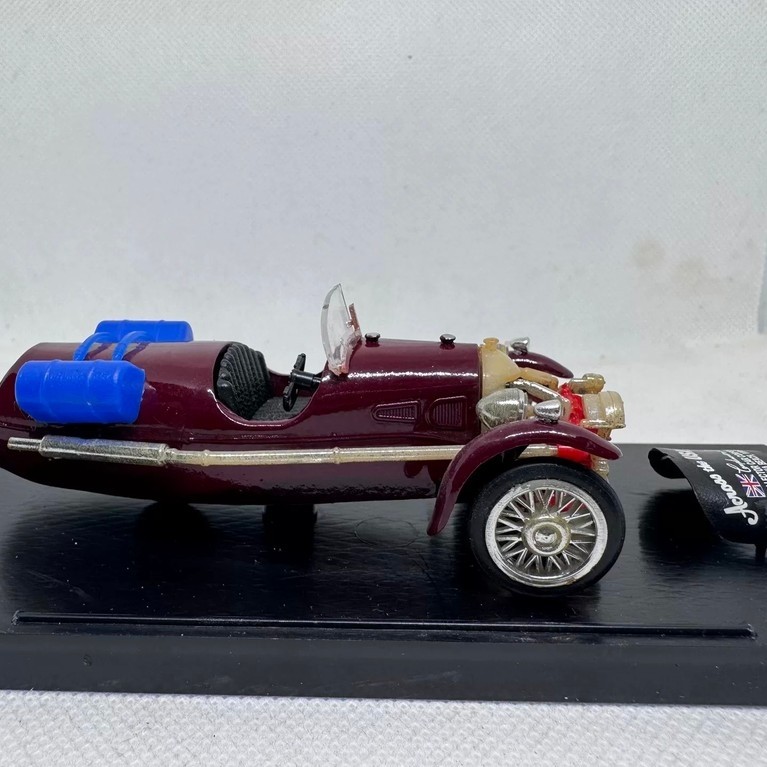 [สต๊อกพร้อม ติดต่อหากคุณมีคําถามใดๆ] Brumm 1/43 Morgan MK4 โมเดลรถคลาสสิก,