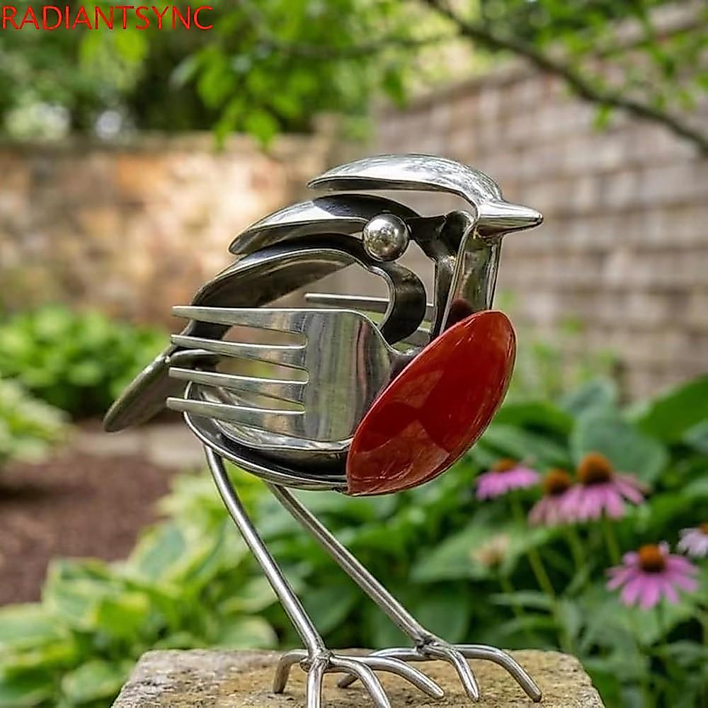 RADIANTSYNC Scrap รูปปั้นนกโลหะ, สีแดงชนบทเป็นมิตรกับสิ่งแวดล้อม Robin Bird Sculpture, สะสมสนิม Upcycled Art Red-breasted Garden รูปปั้นนกตกแต่งบ้าน