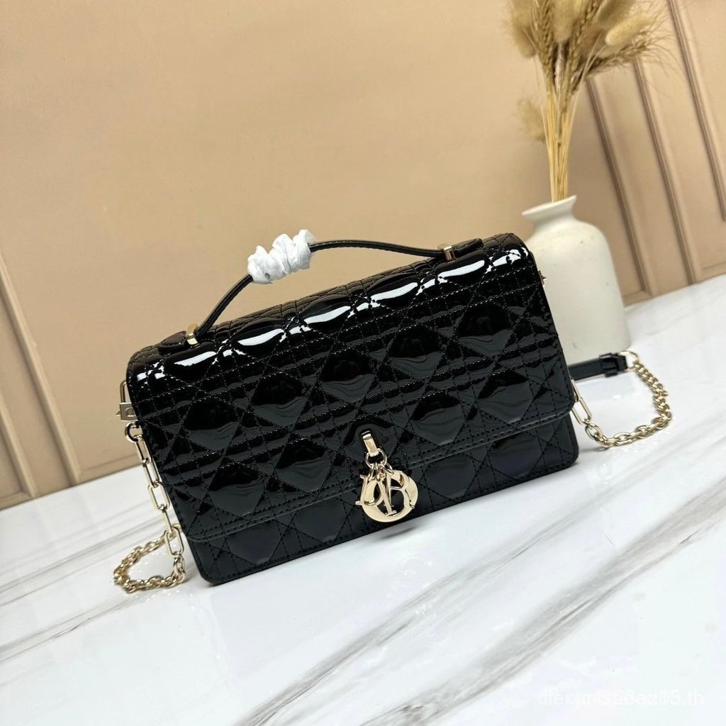 Dior New Style D Home Patent Leather Portable Shoulder Messenger Bag-DR