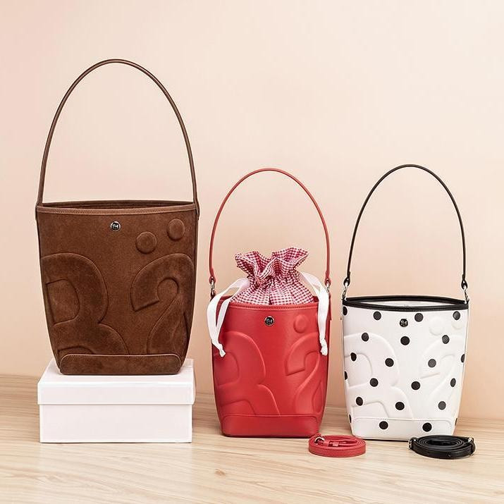 พร้อมส่ง Rally The Bag แบบจําลอง 1:1 ของกระเป๋าถือ Rally in the City กระเป๋าทรงถัง กระเป๋าสะพาย