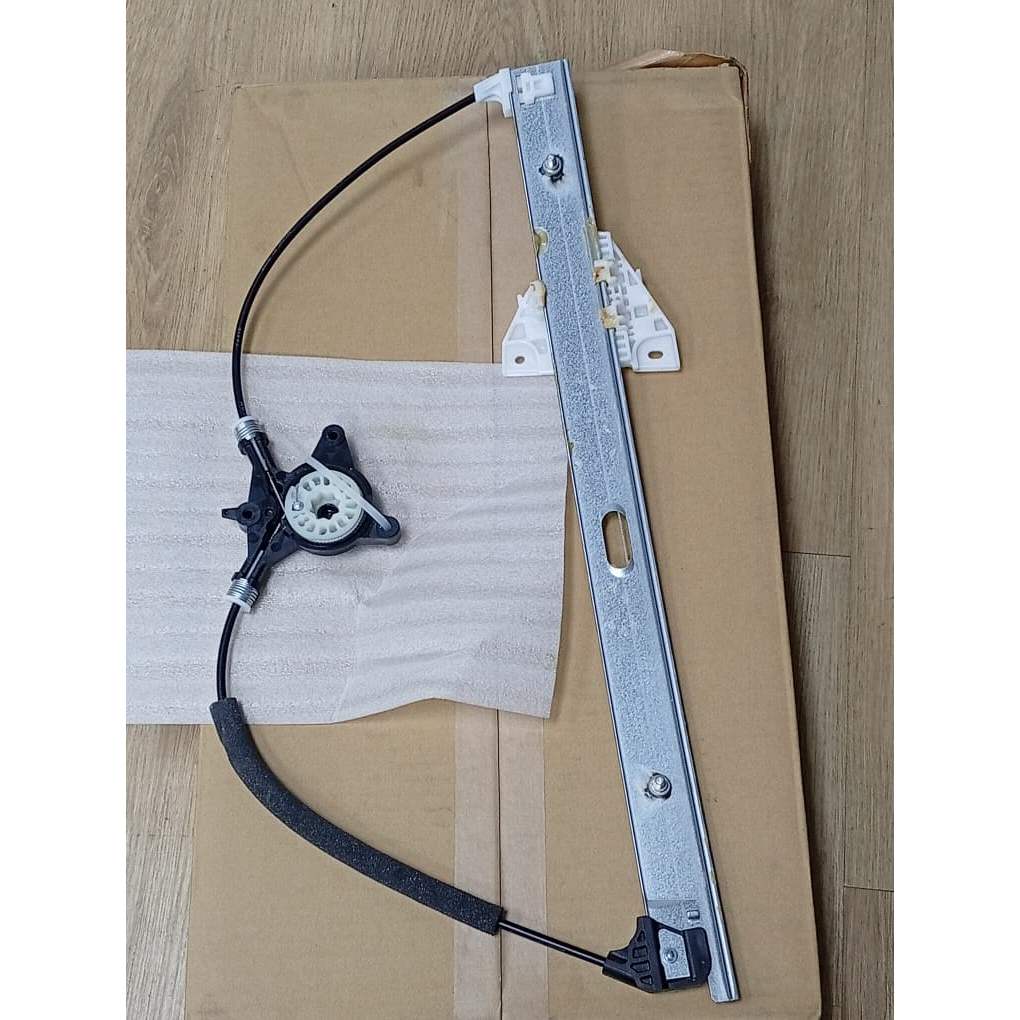 D/G REGULATOR F/LH W/O MOTOR > MAZDA 5 CW20 2.0CC (2011-2015) > C235-59-590B > PART