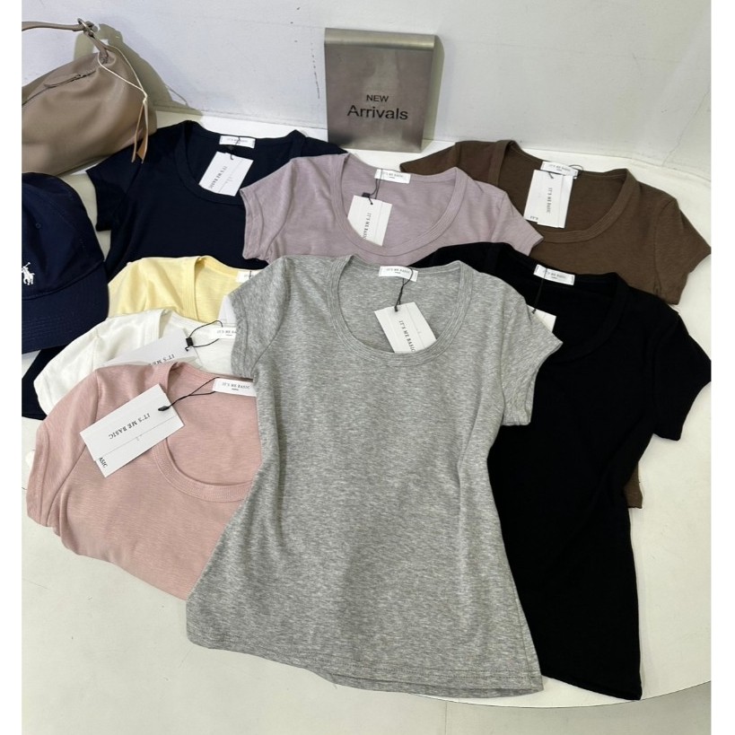 A1065 เสื้อยืดทรง Basic ที่ไม่ Basic