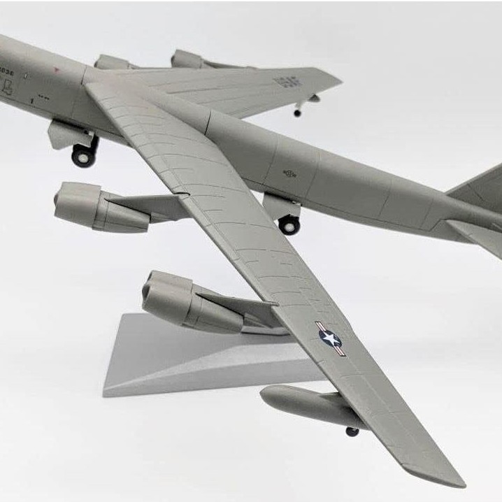B-52 Stratofortress 307th OG, Barksdale AFB - USAF - USAF 1/200 Scale Diecast Model