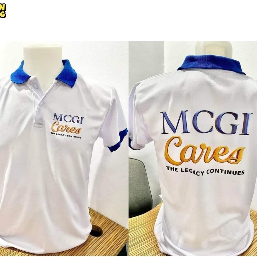 (SHENGJING)เสื้อโปโลคอปกสีน้ําเงิน พิมพ์ 3 มิติ (Mcgi Cares) r96