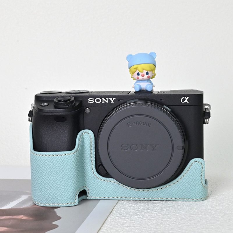 กระเป๋ากล้อง Sony a6400 a6000 Half Case a6300 Base A6100 เคสหนังป้องกันอุปกรณ์เสริม Micro กระเป๋ากล้