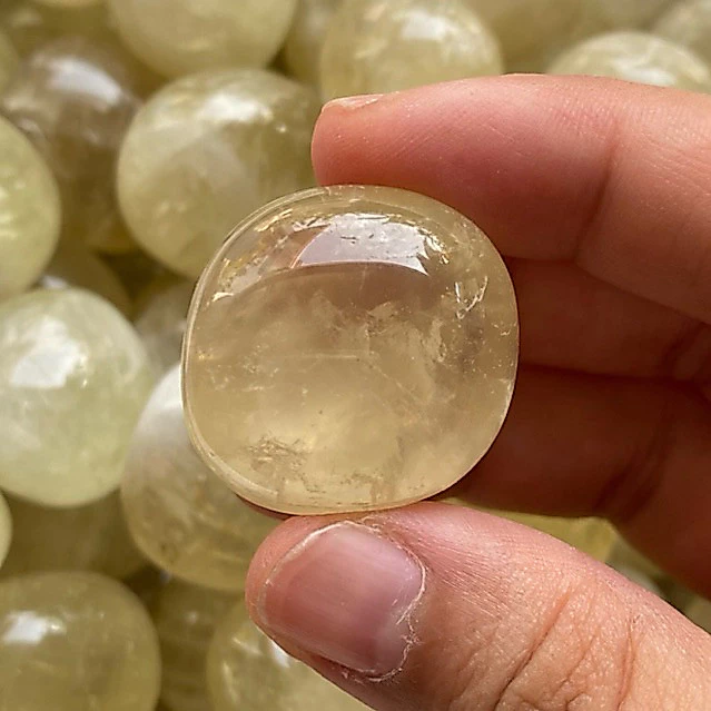 ️พร้อมส่งใน️ไทย Citrine ซิทรินขัดมัน สวยมาก หินเเห่งปัญญาความสำเร็จ ให้พลังงานบวกสูง ช่วยเรื่องค้าขายเงินโชคลาภ