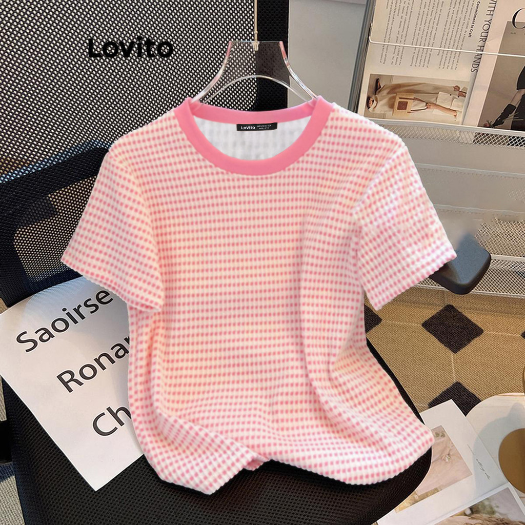 Lovito เสื้อยืดลําลองเสื้อยืดลายสก๊อต บล็อกสี สําหรับผู้หญิง LNE70328