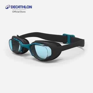 Decathlon Swimming Goggles Clear Lenses One Size แว่นตาว่ายน้ำเลนส์ใสขนาด L รุ่น Xbase - Black/Blue