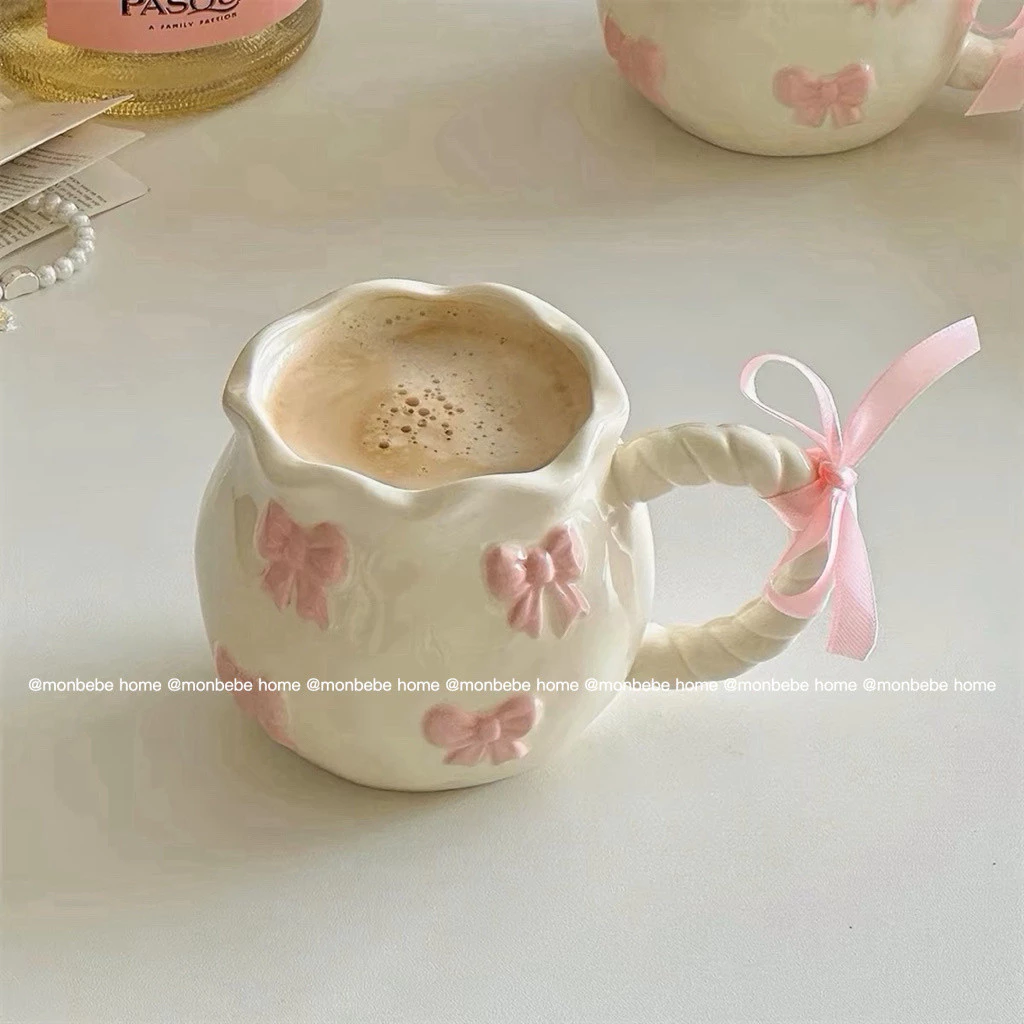 แก้วนม แก้วกาแฟ insโบว์โบว์เล็ก🎀 3D ใช้ไมโครเวฟได้ เหมาะมากสำหรับเป็นของขวัญ พร้อมส่ง