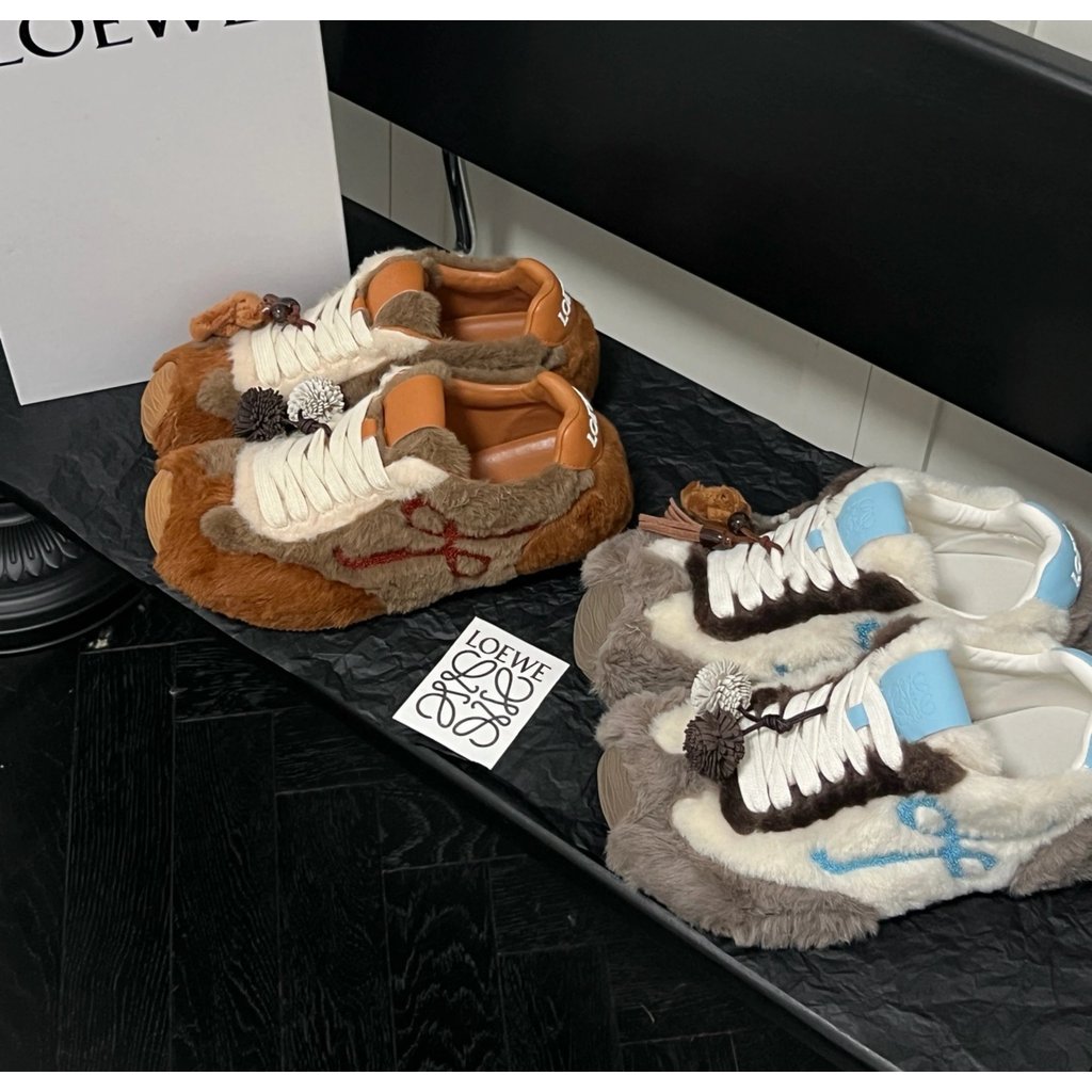 Loewe Loewe Ballet Runner 2.0 รองเท้าผู้หญิง Moral Training รองเท้าขนสัตว์หิมะรองเท้าแฟชั่น All-Matc