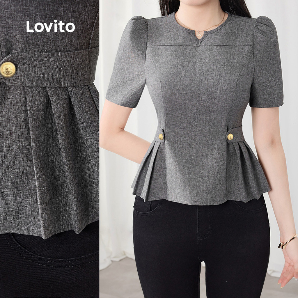 Lovito เสื้อเชิ้ตสีเทาเข้มหัวเข็มขัดโลหะหรูหรา เสื้อเชิ้ตฤดูใบไม้ผลิ/ฤดูร้อนสำหรับผู้หญิง L154ED525