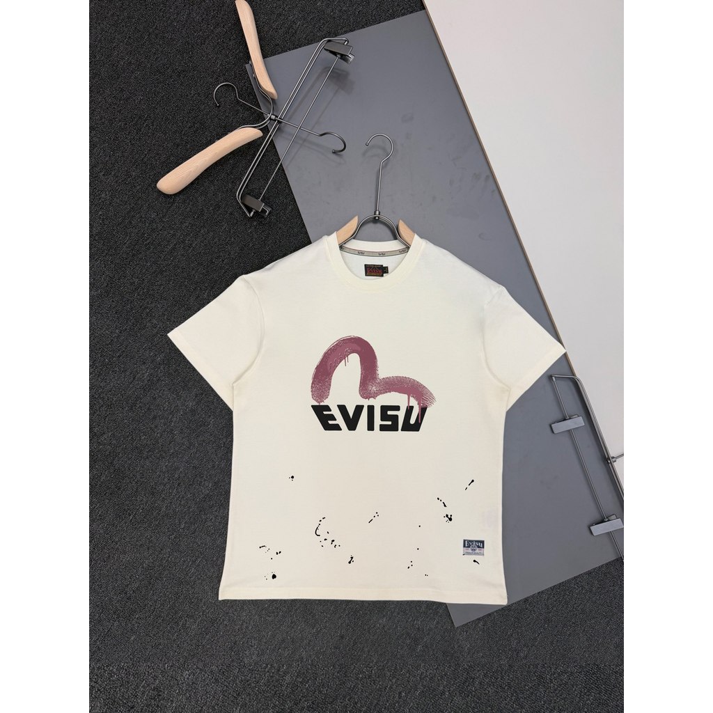 Evisu/God of Fortune 2026 คลาสสิกรอบคอแขนสั้นเสื้อยืดผู้ชายผู้หญิงสไตล์ 2025 ฤดูใบไม้ร่วงแนวโน้มสีให