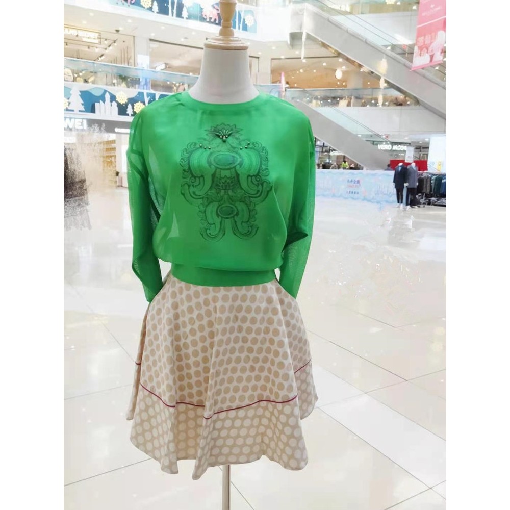 RME/Romantic One- Piece สุภาพสตรีสองชิ้นขนาดเล็กเสื้อแขนยาวเสื้อสวมหัวรอบคอฤดูใบไม้ผลิฤดูใบไม้ร่วงหว