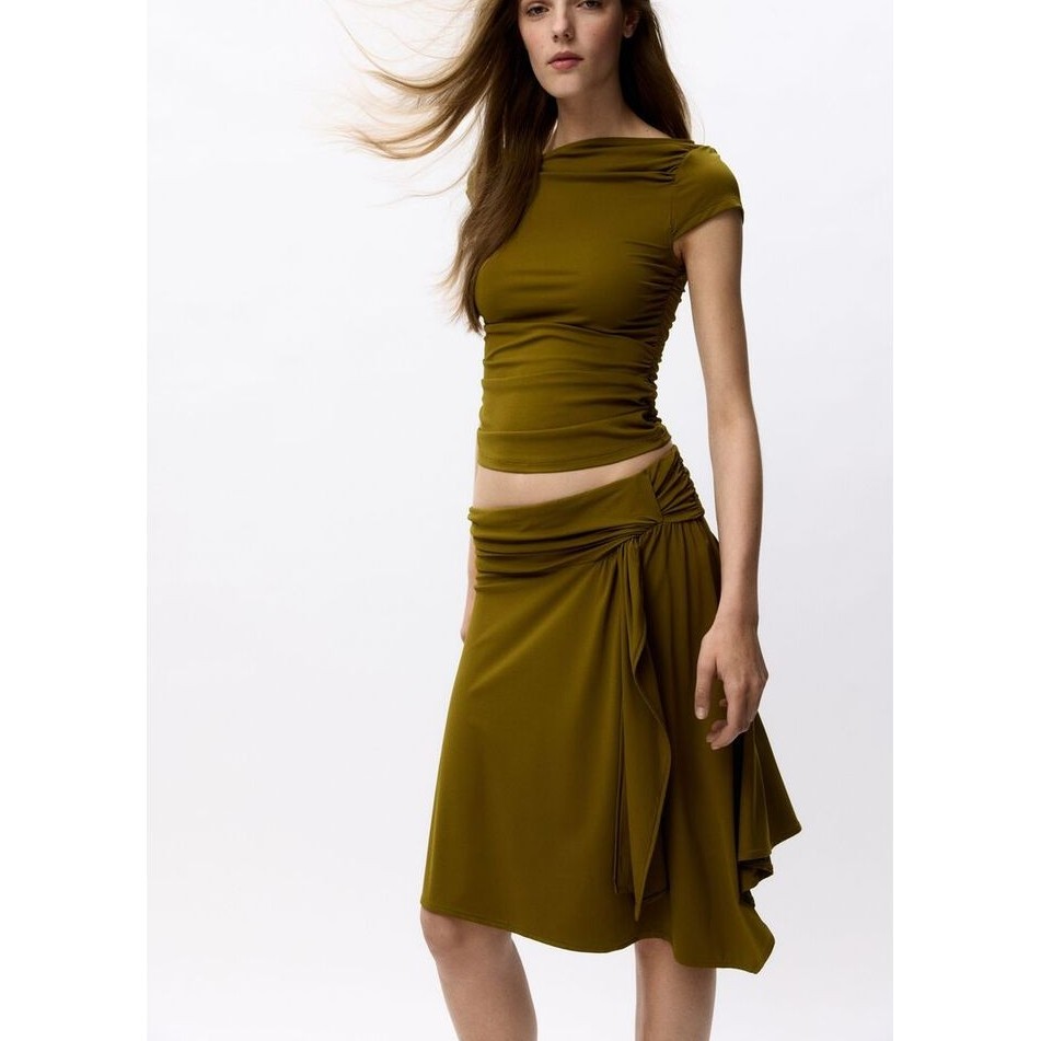 H&M(เอชแอนด์เอ็ม) กระโปรงผ้าจอร์ซีย์ดีไซน์ไม่สมมาตร ผู้หญิง 1325638_1