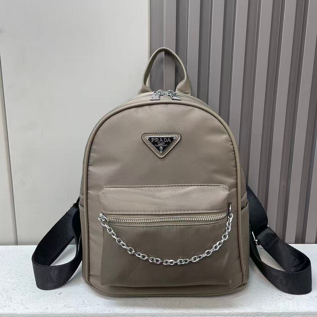 2026Prada กระเป๋าเป้สะพายหลัง/Prada Beg ผู้ชายผู้หญิงกระเป๋าเป้สะพายหลังกระเป๋าเดินทางกระเป๋าคอมพิวเ