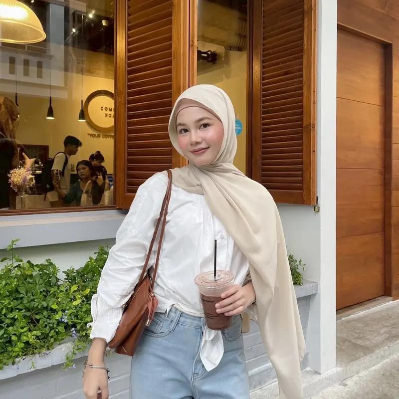 ผ้าคลุมชีฟองพันยาวเนื้อทราย มาเลย์ รุ่น 175×70 สีสวย ผ้านิ่ม Malaysian chiffon scarf Muslim headscarf