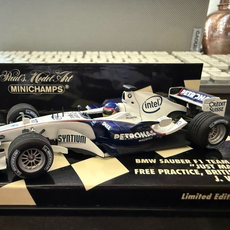 [Orphan] มินิตัด 1/43 BMW Fleet BMW SAUBER F1.06