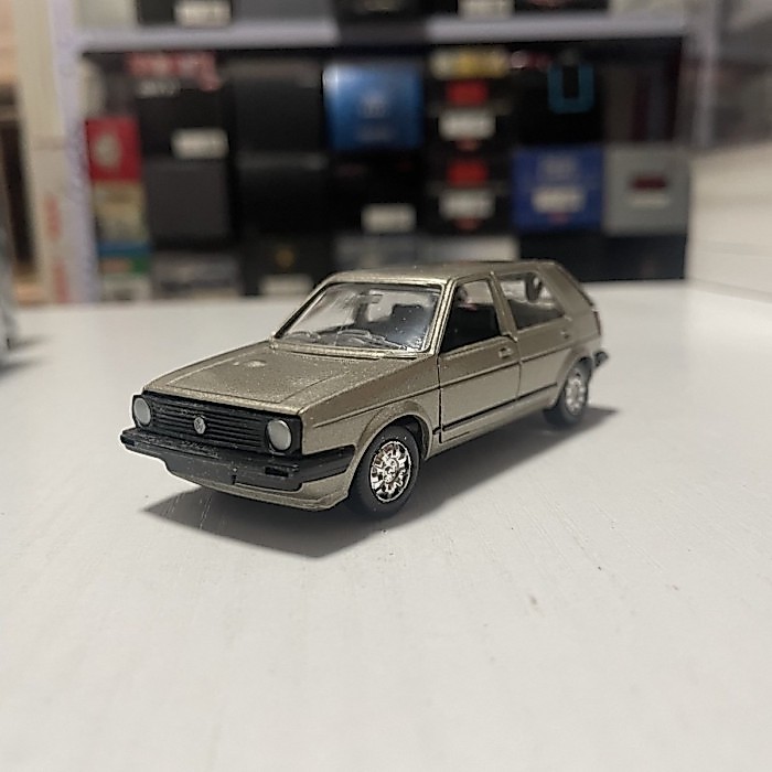 1: 43 Schabak Shanbak Volkswagen GOLF Two-Car VW GOLF MK2 รถรุ่นทอง