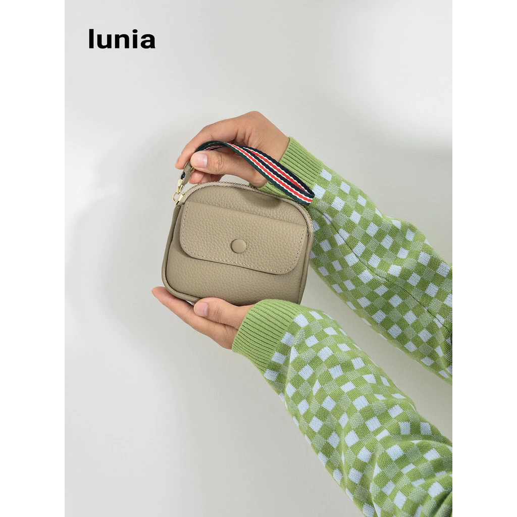 Lunia Original Clutch Bag Cowhide Handle Coin Purse Card Key Drivers License Headphone Lipstick Air Cushion Storage Bag thumbnail 4