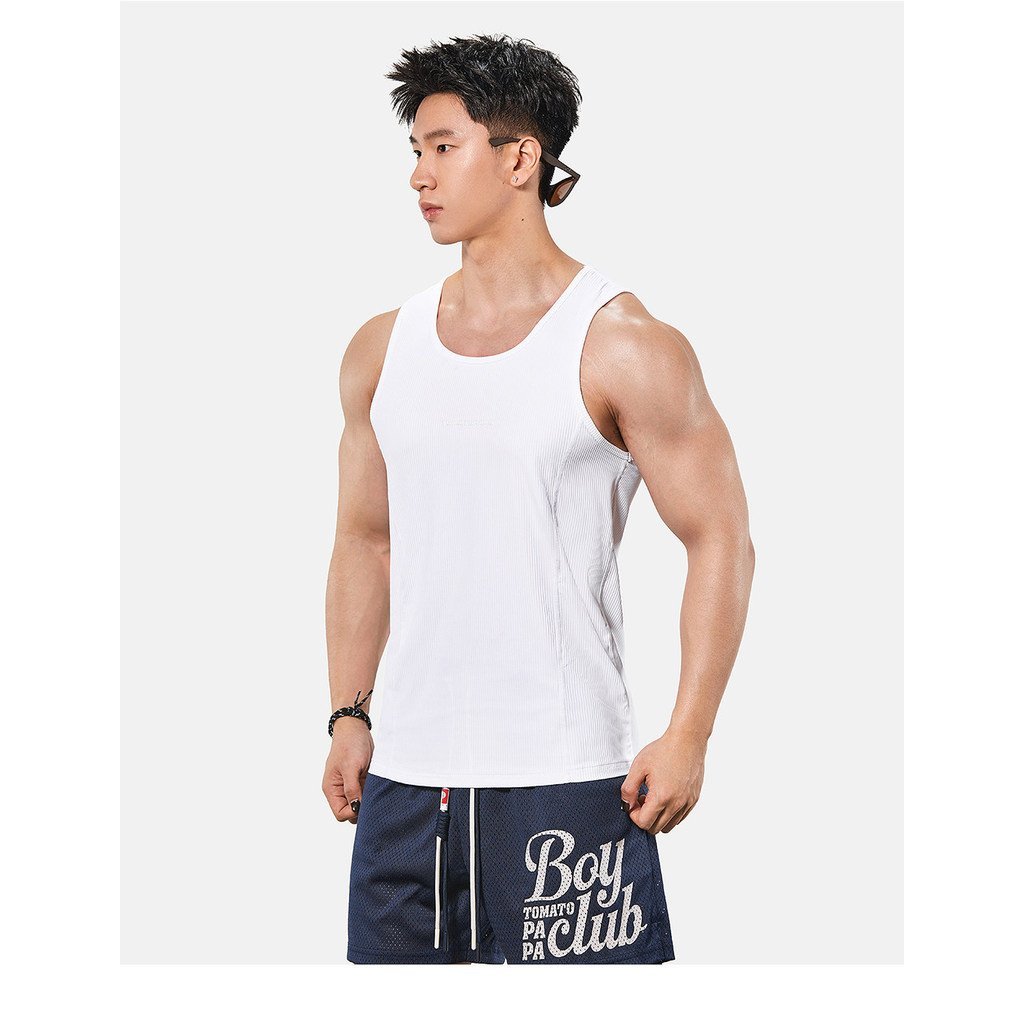 TOMATOPAPA Mens Simple Breathable Slim-fit Vest-High Elastic Sports Fitness Casual Fashion Sweat Vest — صورة 5