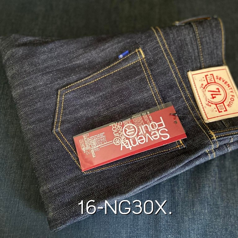 #74-16NG30X./กางเกงผ้าดิบ 16 ออนซ์-ริมแดง /ผ้าสลาฟสีบลูเข้ม /ผ้ามีการหด0.5-1นิ้วเราเพิ่มไว้ให้ หรือสั่งลด1ไซส์จะพอดีตัว/