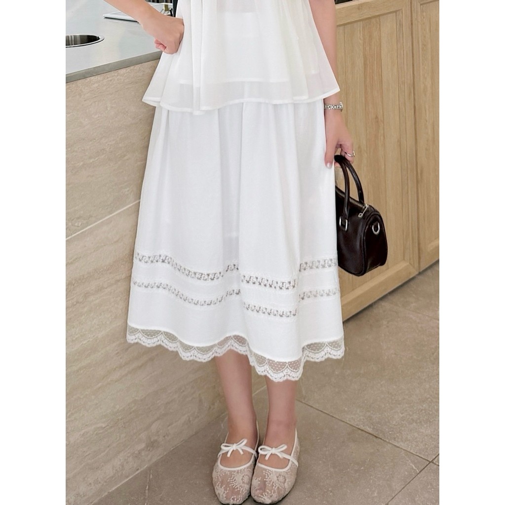 imily.style : Julia skirt กระโปรงแต่งลูกไม้ SIZE XS-XL