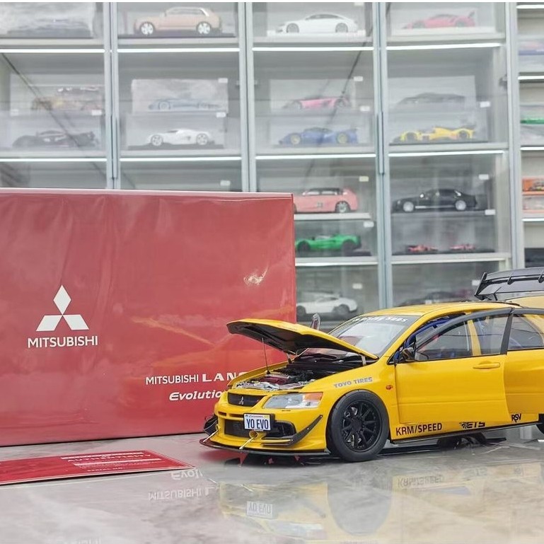 SUPER A 1/18 Mitsubishi veo 9th Generation MR FQ-360 โมเดลรถสีเหลือง