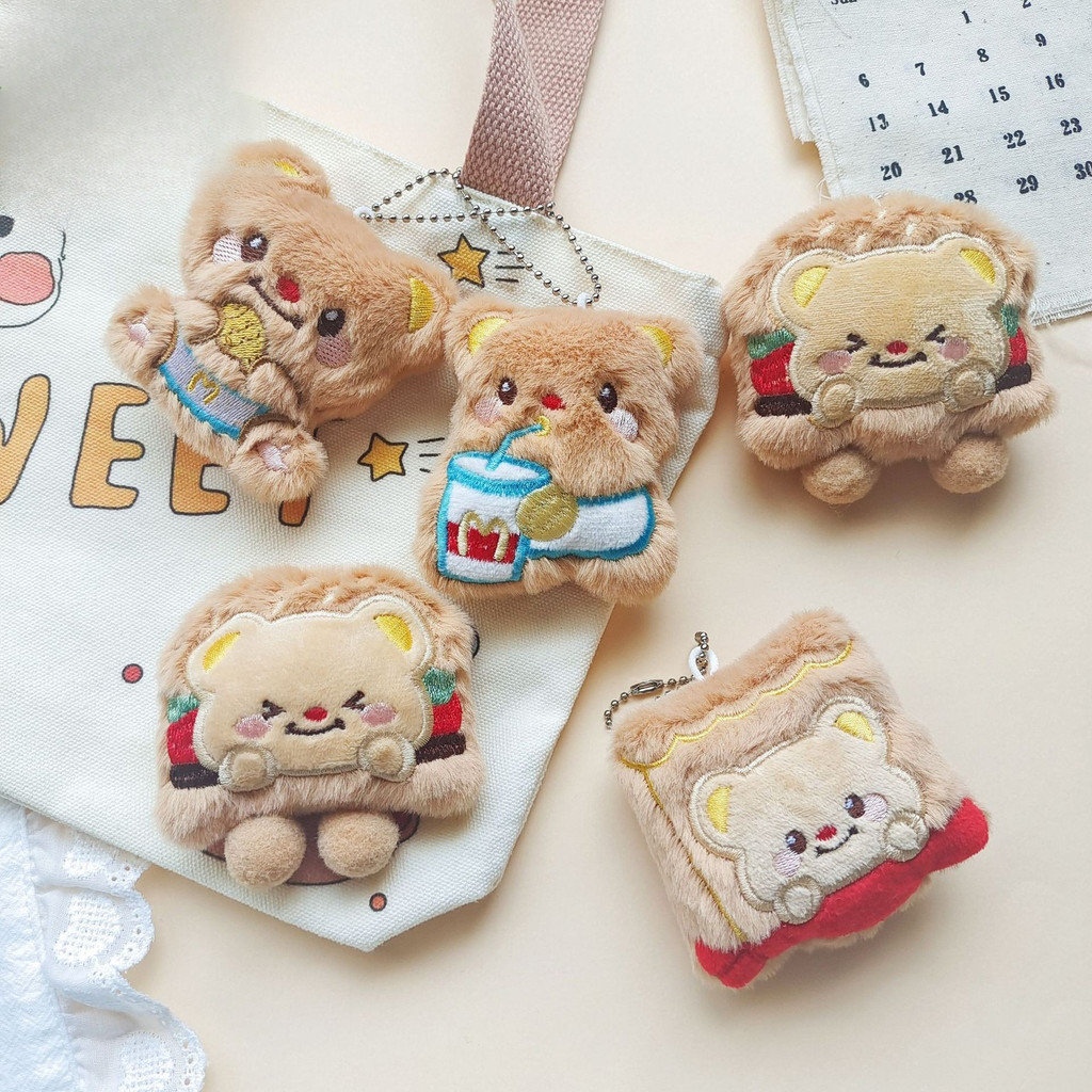 อุปกรณ์จี้ Plush Butter Bear Burger Squeak Bag เข็มกลัด