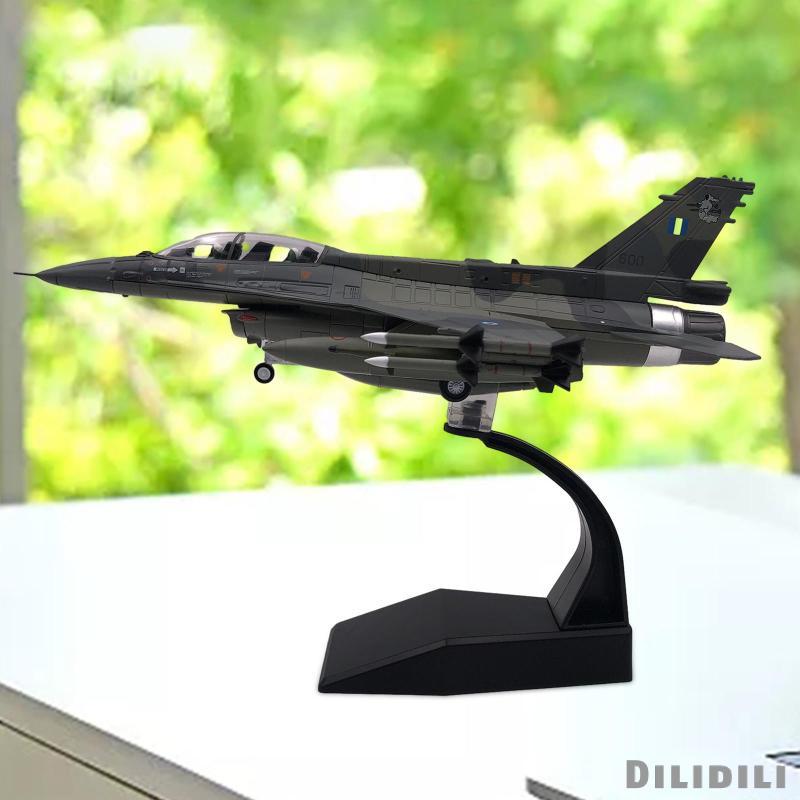 [Dilidili] จําลอง 1:72 F16 โมเดลเครื่องบินพร้อมฐานสําหรับตู้ทีวี Cafe Bar