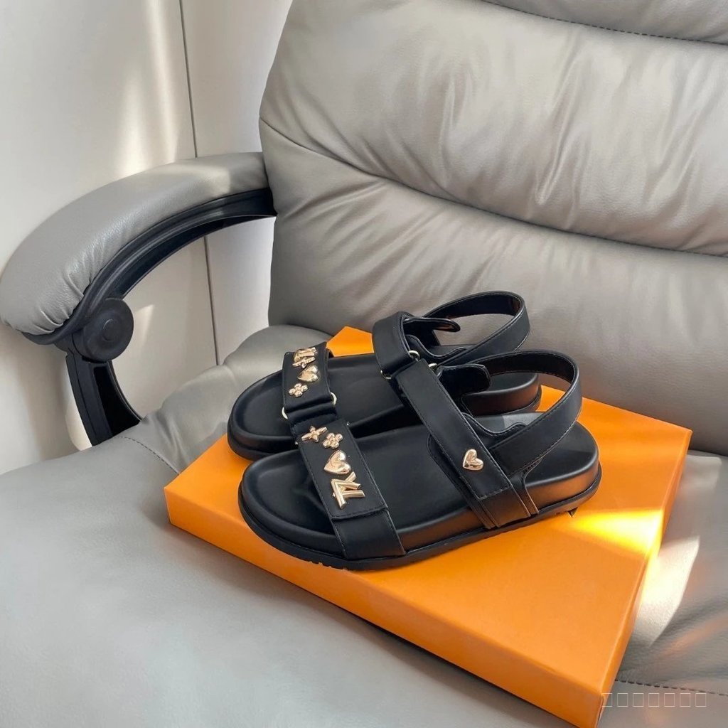 [คุณภาพดีที่สุด] L 25S Letter Buckle Flat Platform Platform Sandals Shoes Trend Shoes Commuter