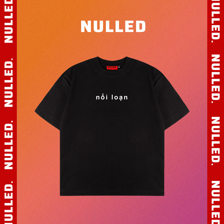 เสื้อยืดพิมพ์ลาย basic NULLED ลาย Rebellious สีดํา 2.0 | N-T306-00-D