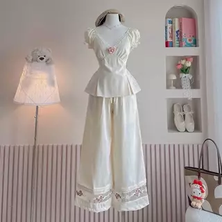 camellia Flower เสื้อแขนตุ๊กตา แต่งเข็มกลัดดอกคามิเลีย กางเกงกระบอกใหญ่( มีเซต / แยกขาย)