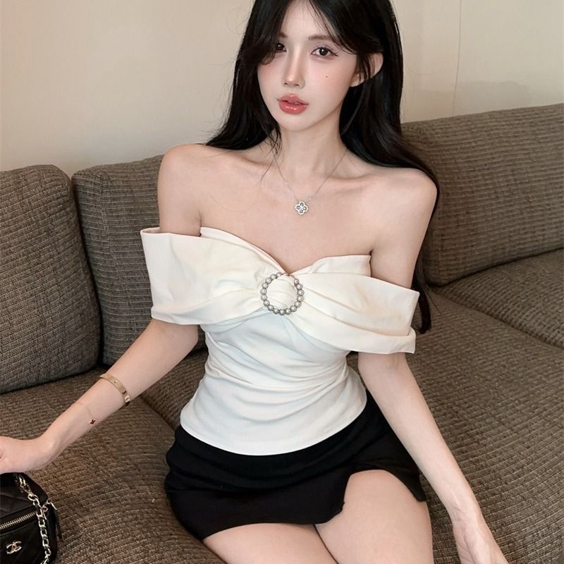 ฤดูร้อน Pure Desire Slim-fit สั้นเสื้อยืดหญิงสาวร้อนสีขาว One-Line คอรู้สึก Off-the-Shoulder Tube To
