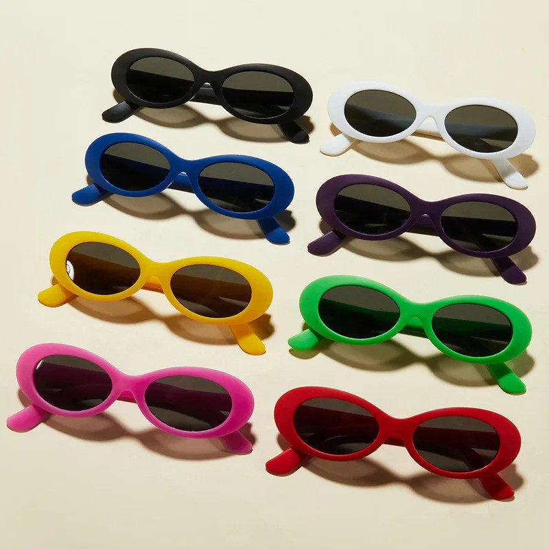 ใหม่ Retro แว่นตากันแดดรูปไข่ Man Vintage แฟชั่นแว่นตากันแดดคลาสสิกสีขาวสีดํา Lentes De Sol Mujer UV