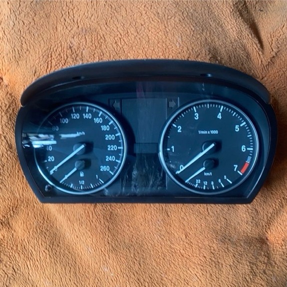เรือนไมล์BMW,E90(320i)