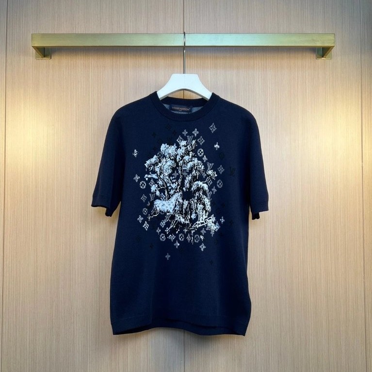 V ปี Horse Limited Jacquard โลโก้ Casual แฟชั่น All-Match รอบคอแขนสั้นเสื้อยืด OS รุ่นหลวม 26ss ฤดูใ