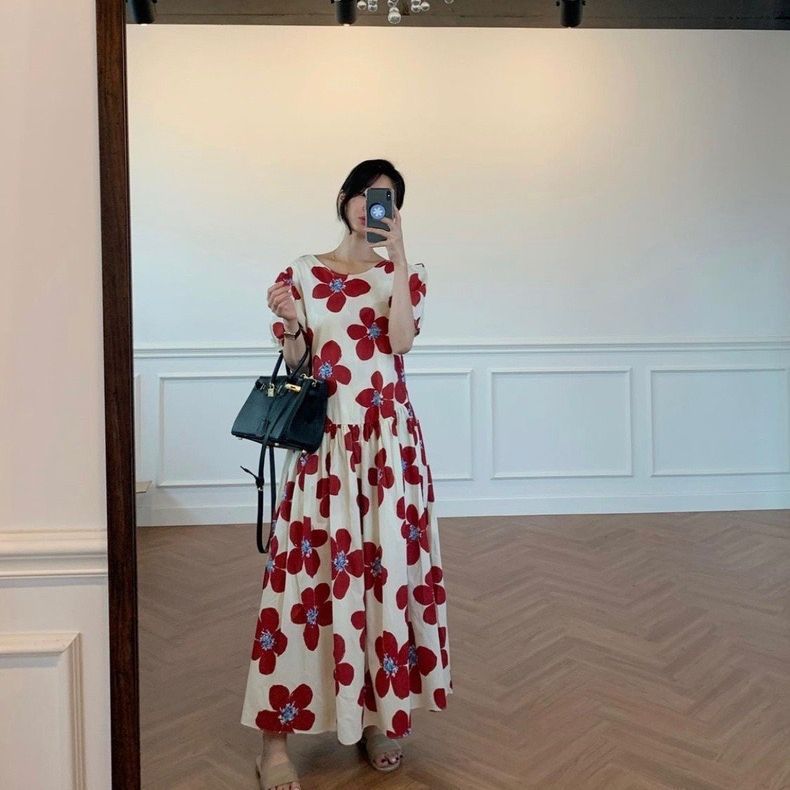 ฝรั่งเศสอ่อนโยนพัฟแขนพิมพ์ Fishtail ชุด V คอ Slimmer ดู Ruffled กระโปรงลายดอกไม้ 2668QZ